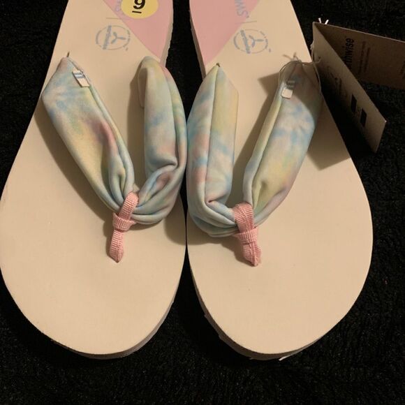 Toms woman’s sandals   - Picture 2 of 3
